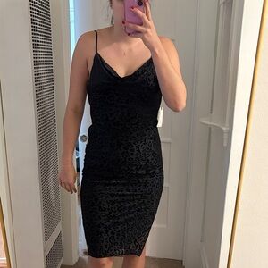 Low Back Elegant Black Leopard Print Dress